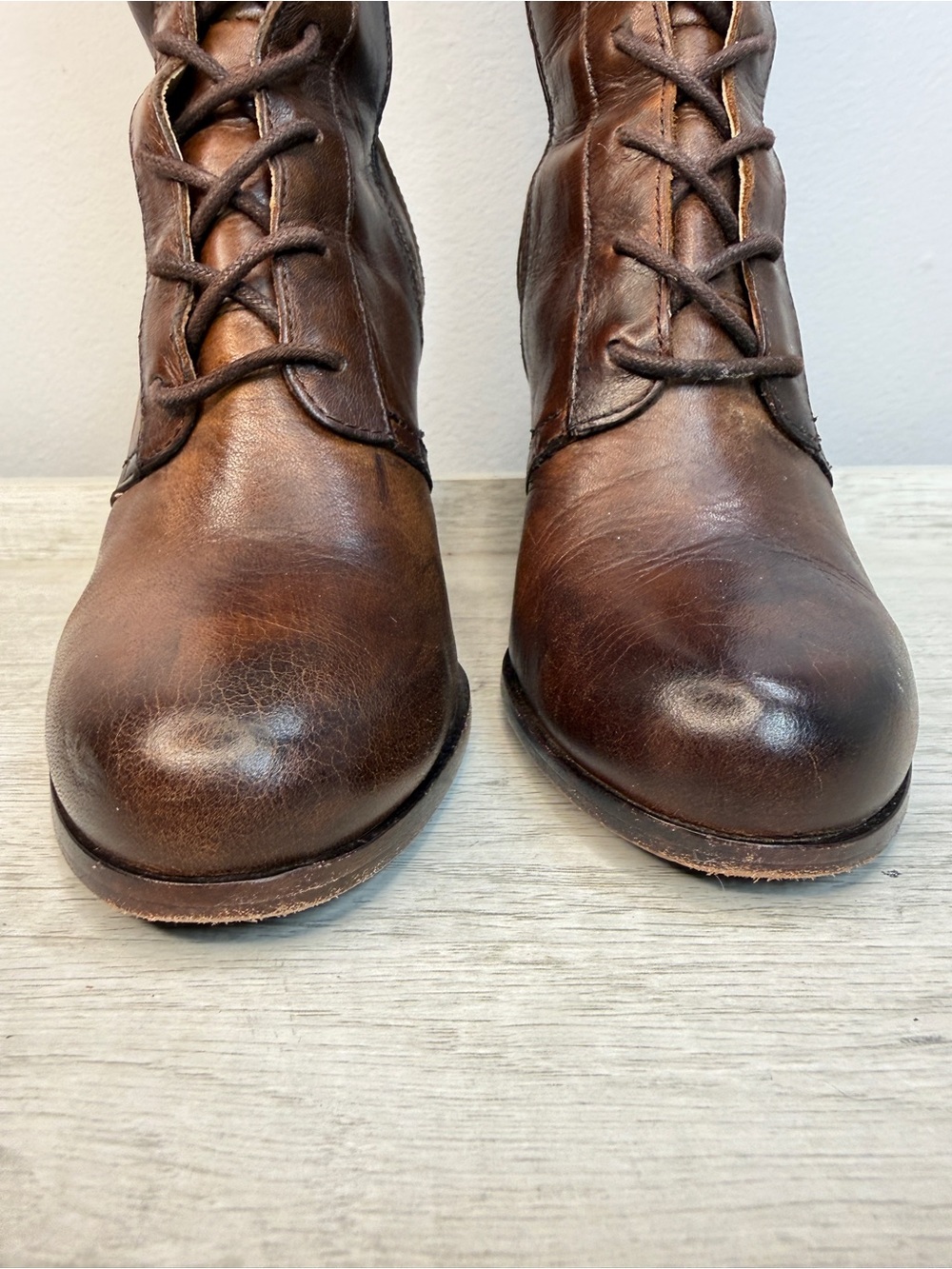 Like New! Frye Women's Parker Tall Lace Up Brown Leather Heeled Boots Size 7 - Picture 15 of 16
